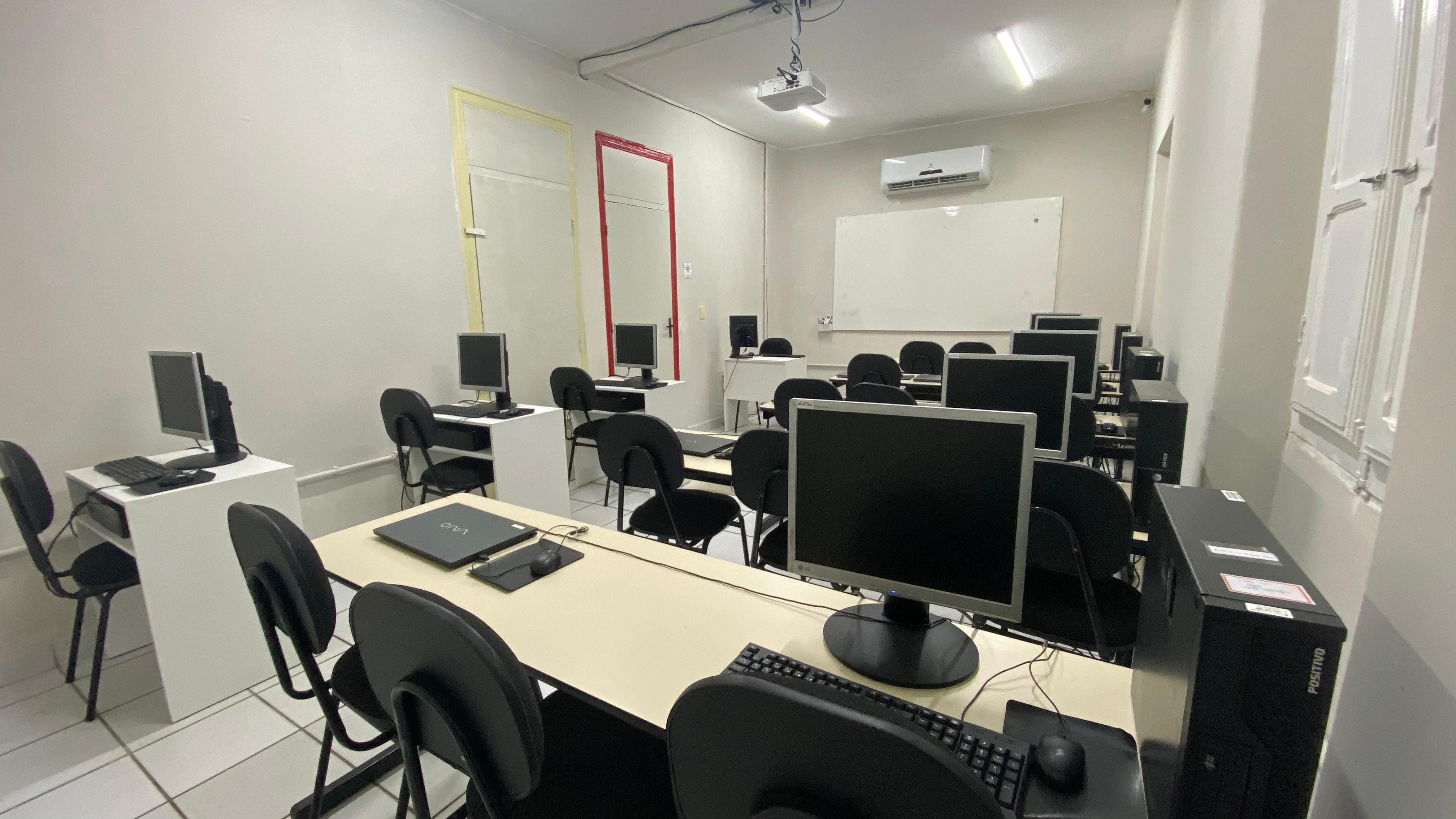 Sala 03