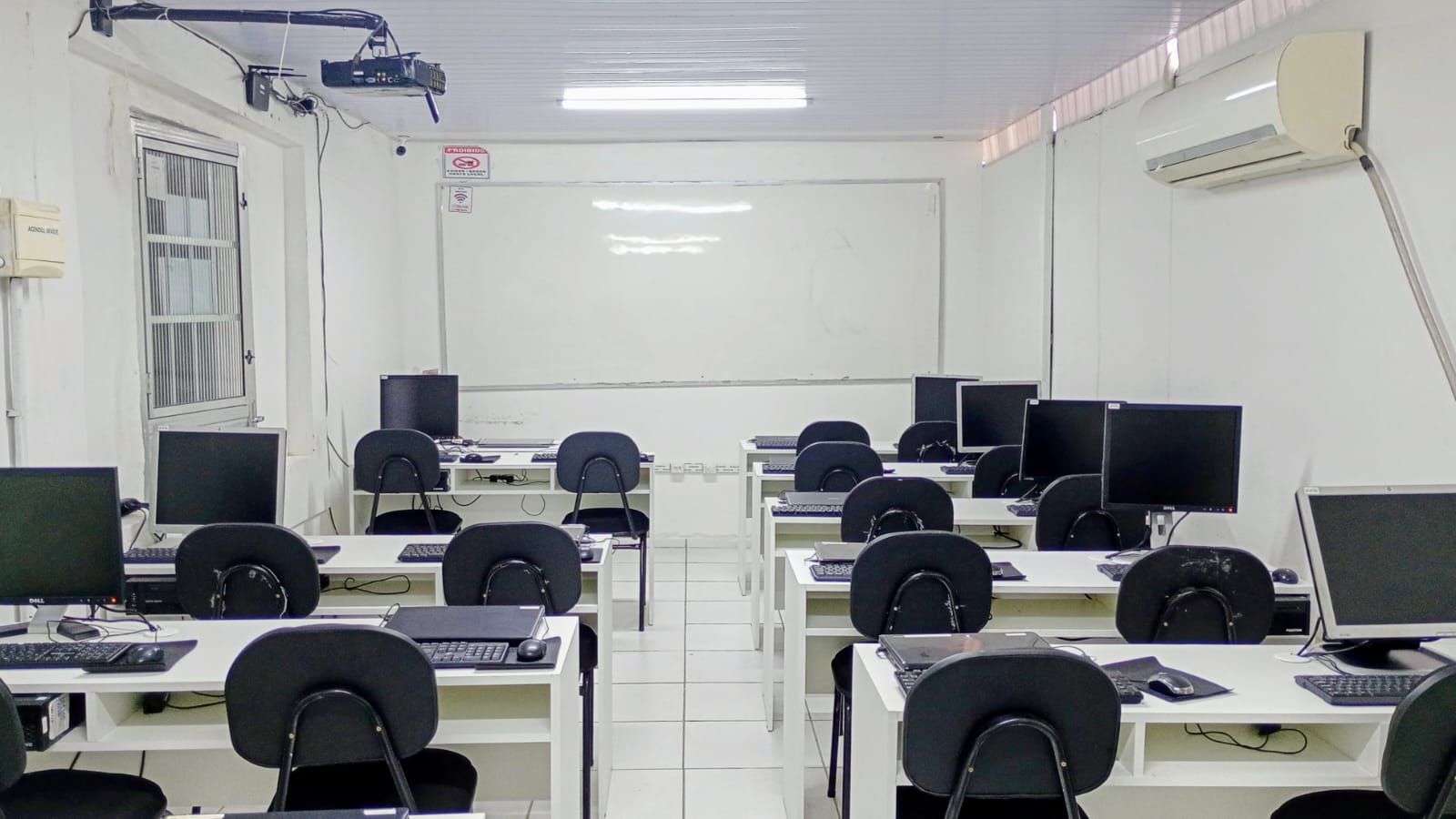 Sala 06